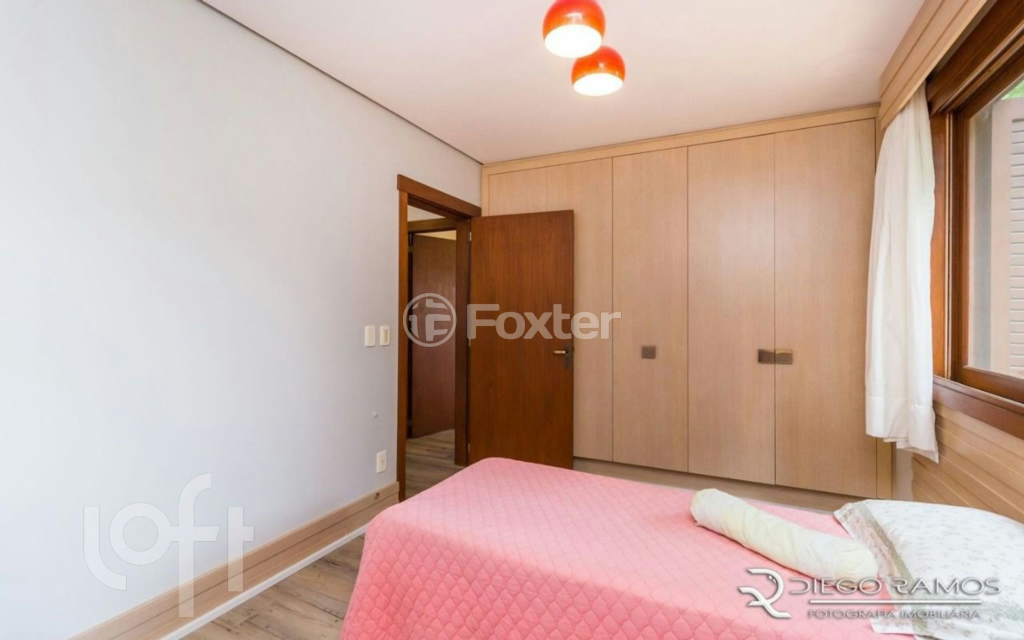 Casa de Condomínio à venda com 3 quartos, 380m² - Foto 32