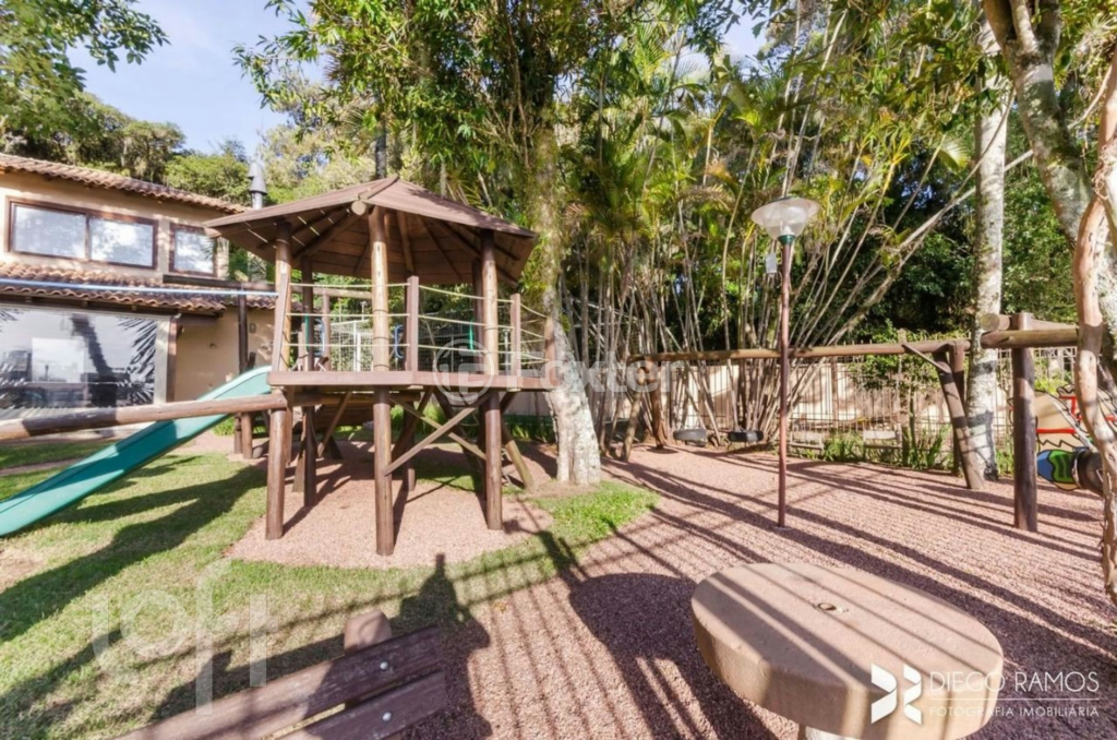 Casa de Condomínio à venda com 3 quartos, 380m² - Foto 18