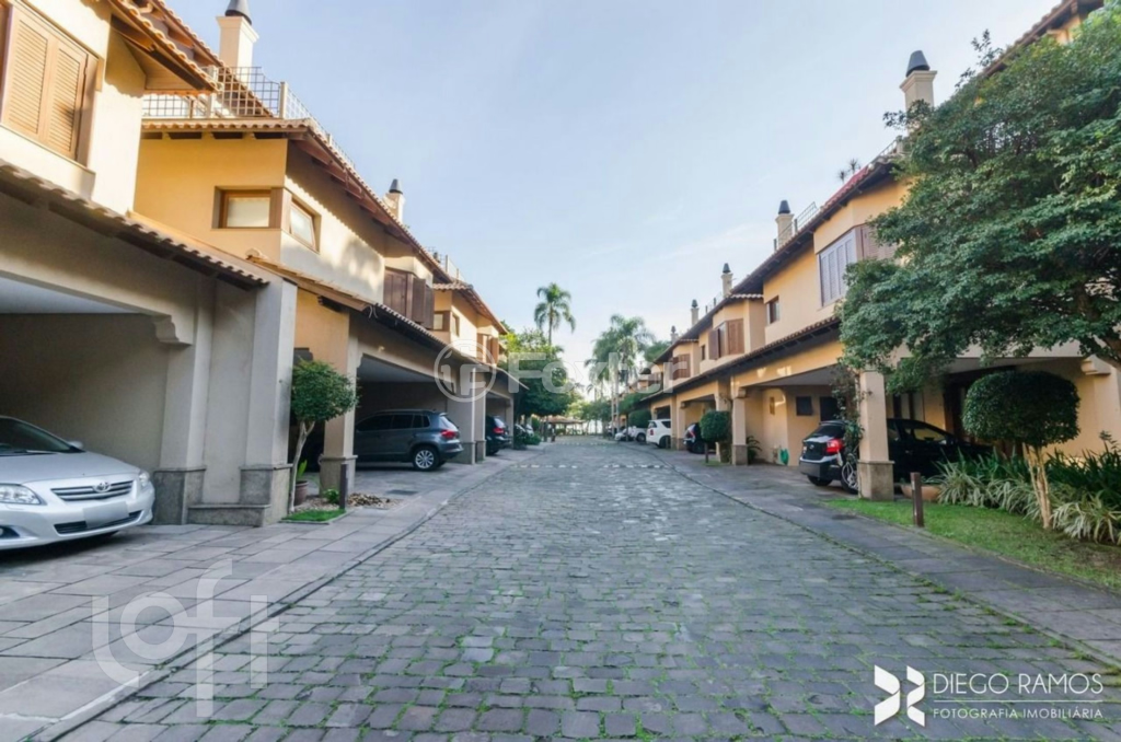 Casa de Condomínio à venda com 3 quartos, 380m² - Foto 12
