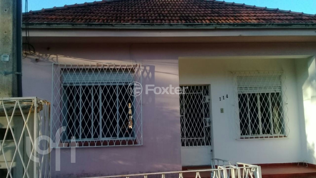 Casa à venda com 5 quartos, 260m² - Foto 1