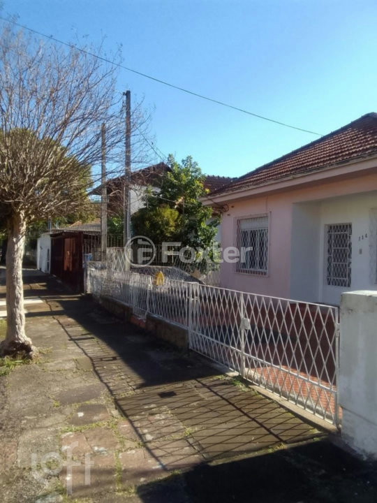 Casa à venda com 5 quartos, 260m² - Foto 3