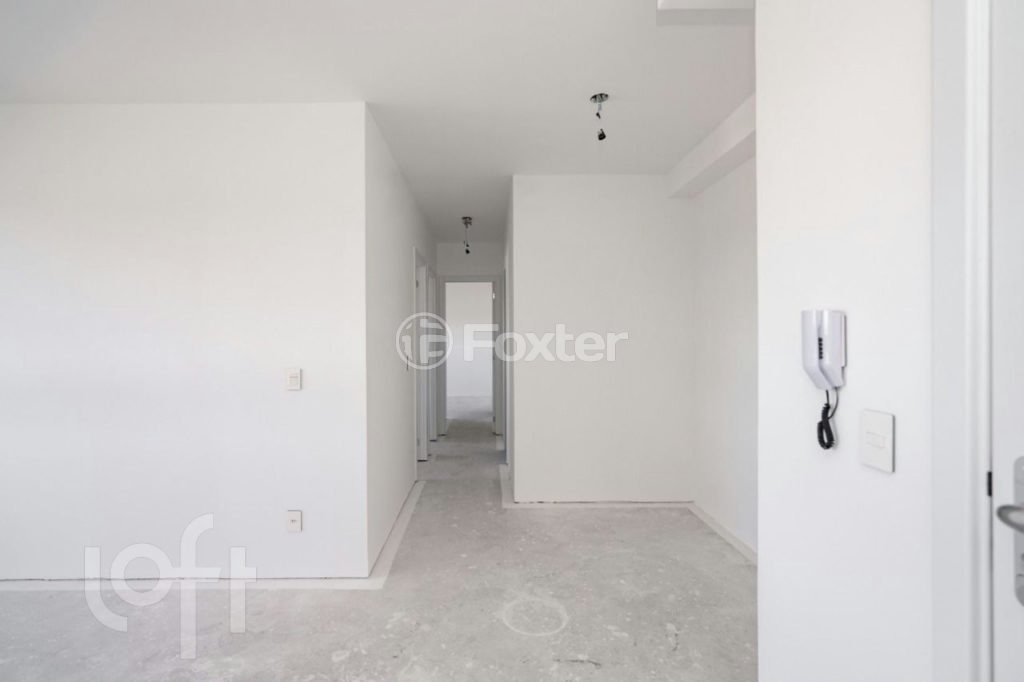 Apartamento à venda com 2 quartos, 76m² - Foto 2