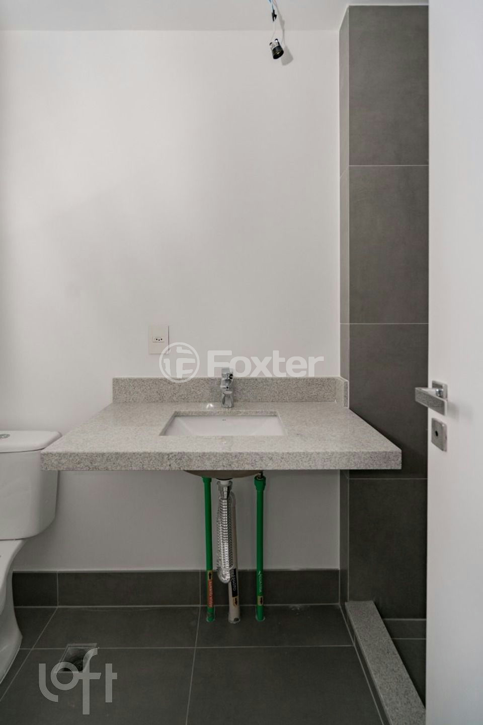 Apartamento à venda com 2 quartos, 76m² - Foto 20
