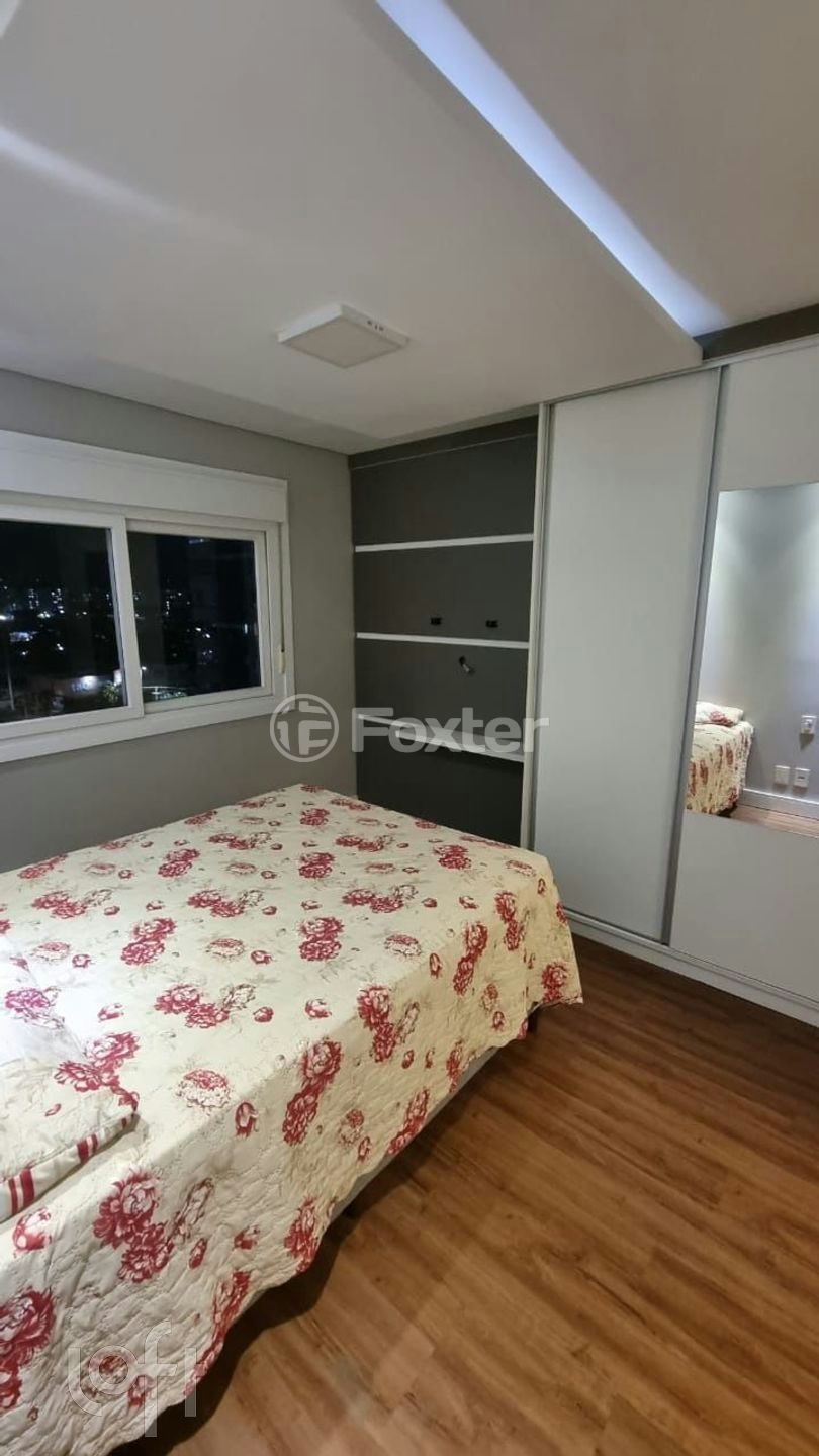 Apartamento à venda com 3 quartos, 75m² - Foto 22