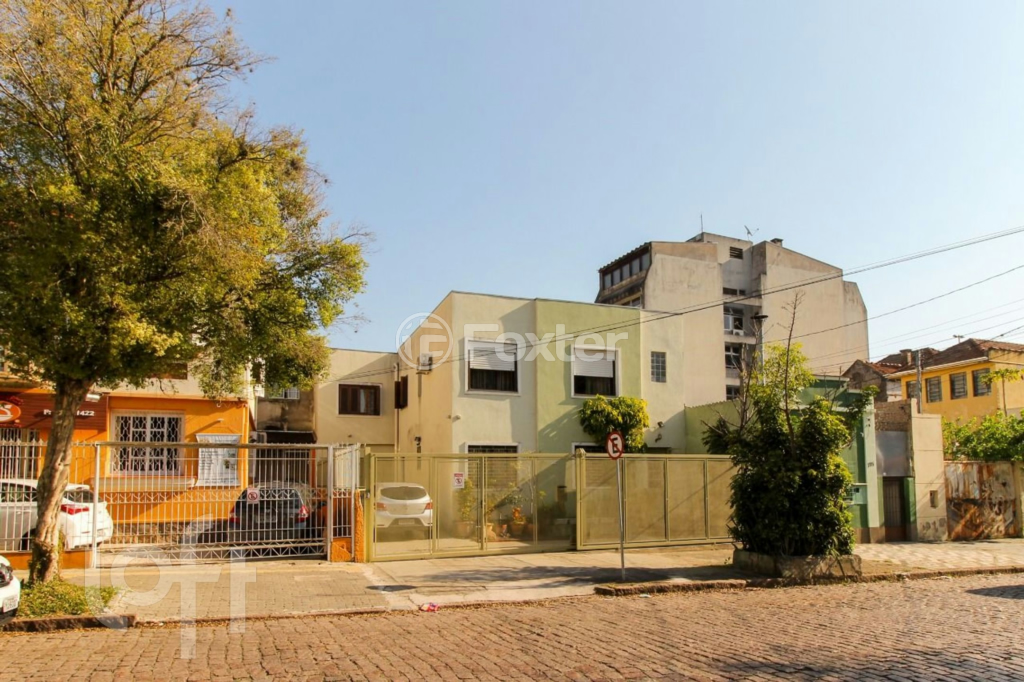 Casa à venda com 3 quartos, 231m² - Foto 15