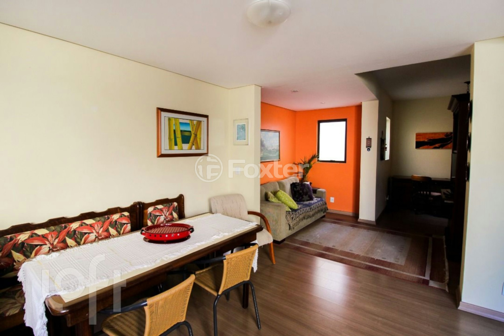 Casa à venda com 3 quartos, 231m² - Foto 5