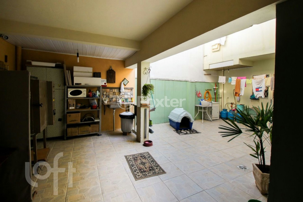 Casa à venda com 3 quartos, 231m² - Foto 12