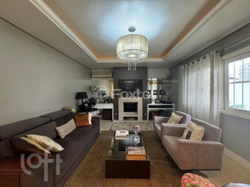 Casa à venda com 3 quartos, 180m² - Foto 3