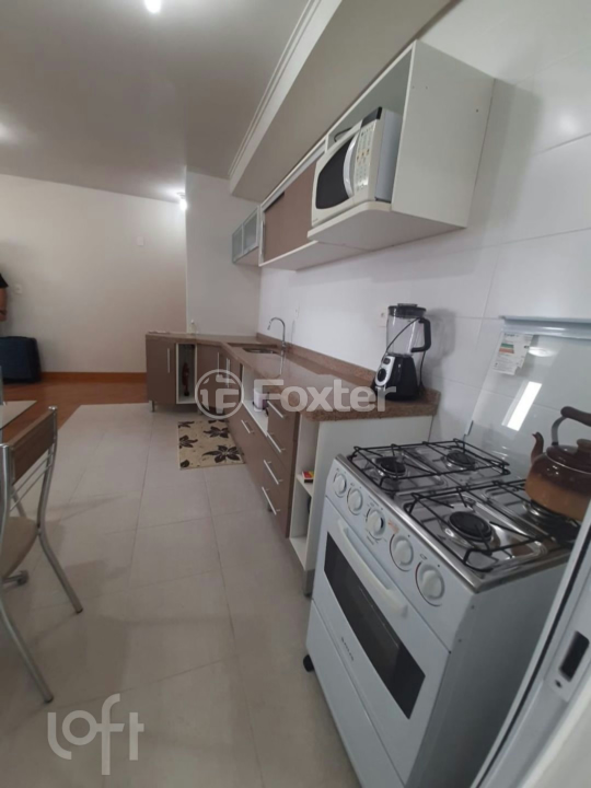 Apartamento à venda com 2 quartos, 72m² - Foto 7