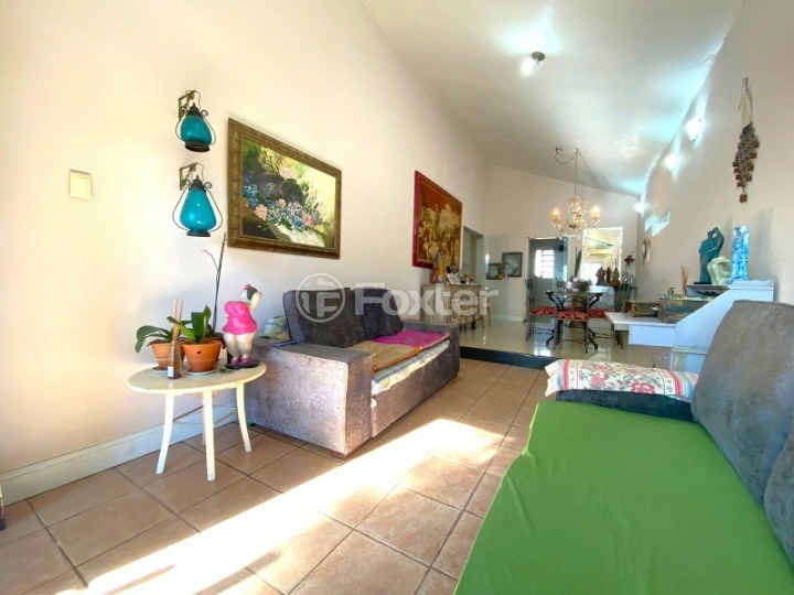 Casa à venda com 3 quartos, 182m² - Foto 4
