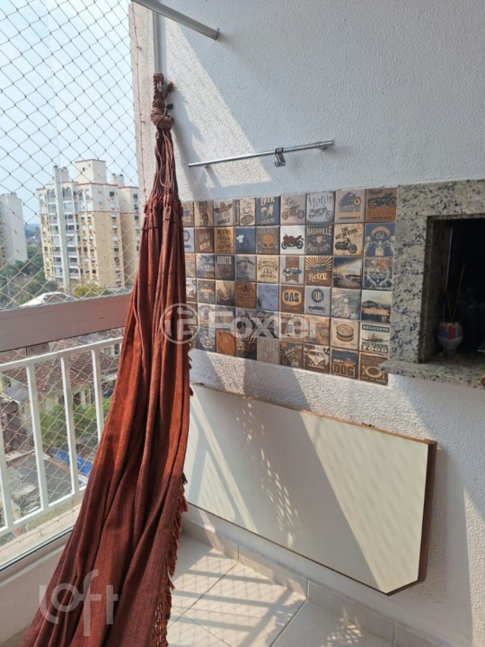Apartamento à venda com 3 quartos, 72m² - Foto 1