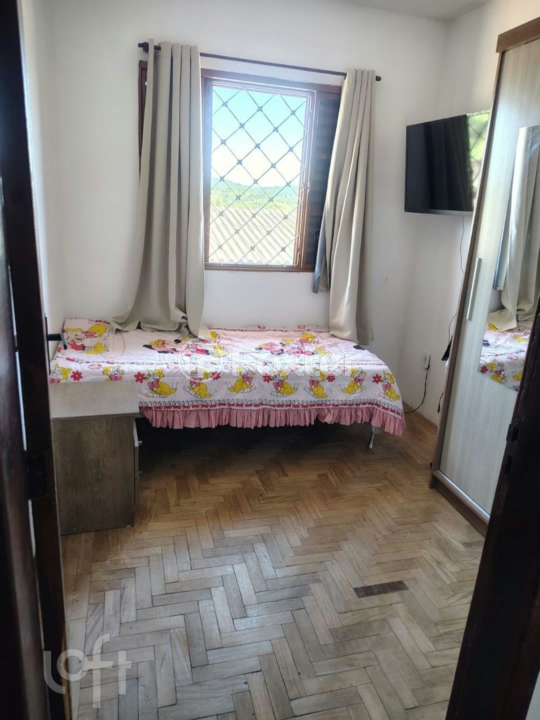 Casa à venda com 3 quartos, 126m² - Foto 4