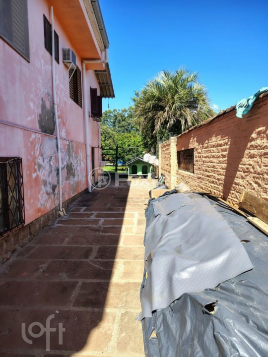 Casa à venda com 3 quartos, 126m² - Foto 13
