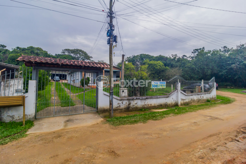 Casa à venda com 4 quartos, 300m² - Foto 44