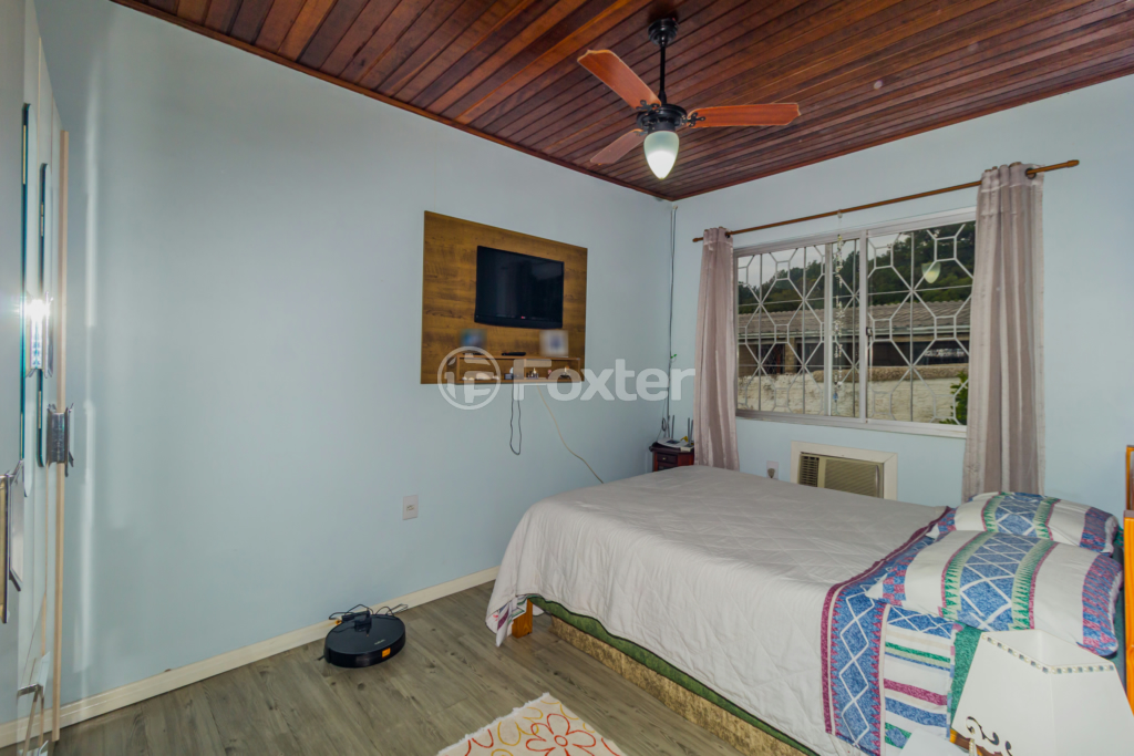 Casa à venda com 4 quartos, 300m² - Foto 8
