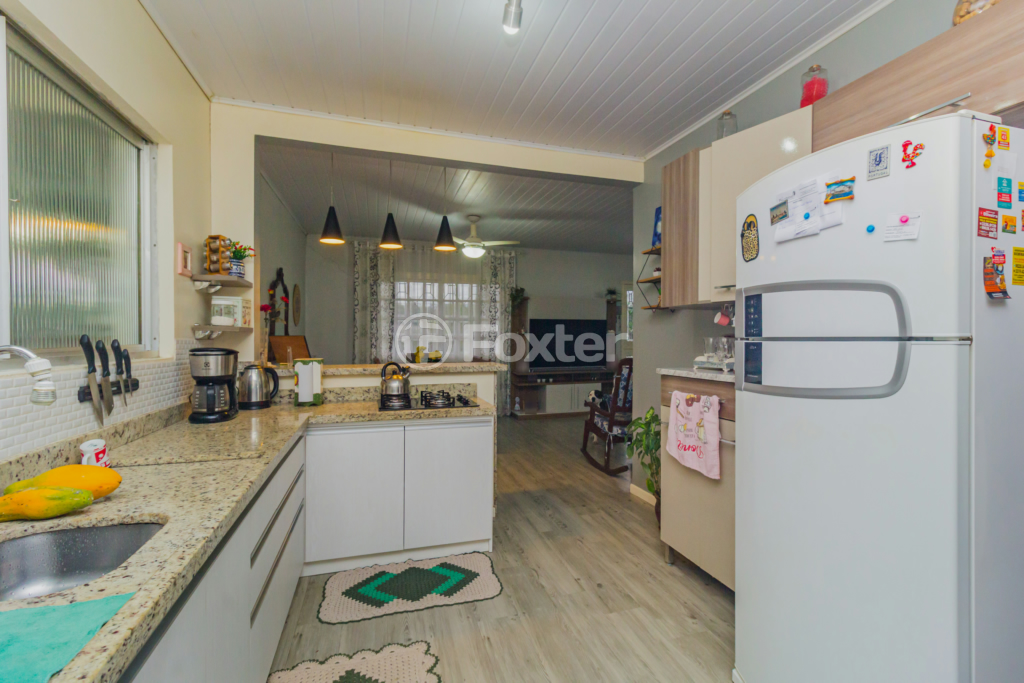 Casa à venda com 4 quartos, 300m² - Foto 16