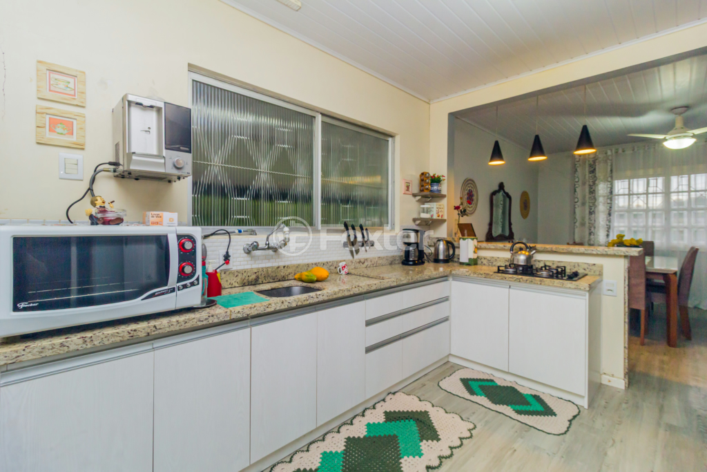 Casa à venda com 4 quartos, 300m² - Foto 17