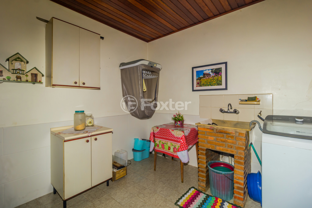 Casa à venda com 4 quartos, 300m² - Foto 19