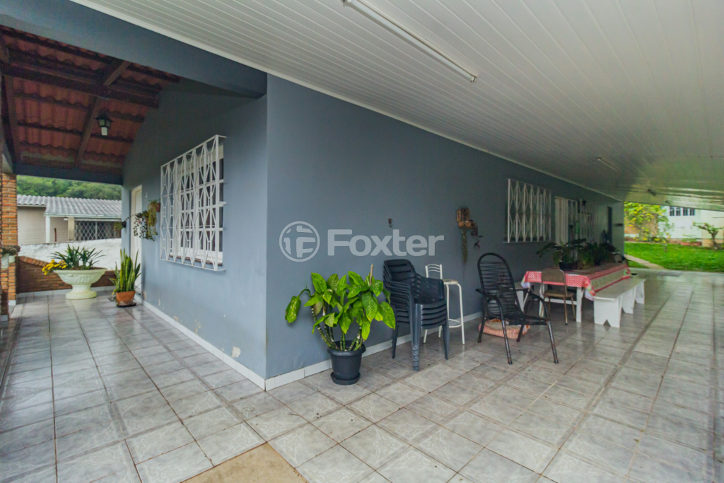 Casa à venda com 4 quartos, 300m² - Foto 31