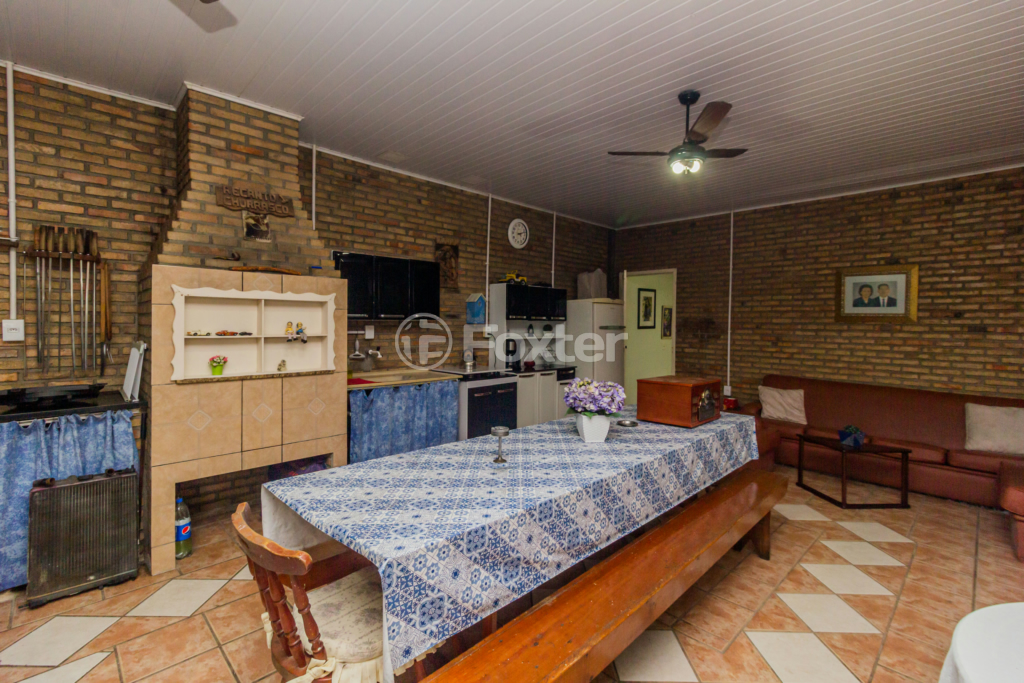 Casa à venda com 4 quartos, 300m² - Foto 35