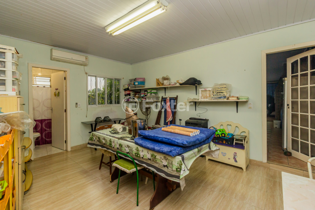 Casa à venda com 4 quartos, 300m² - Foto 39