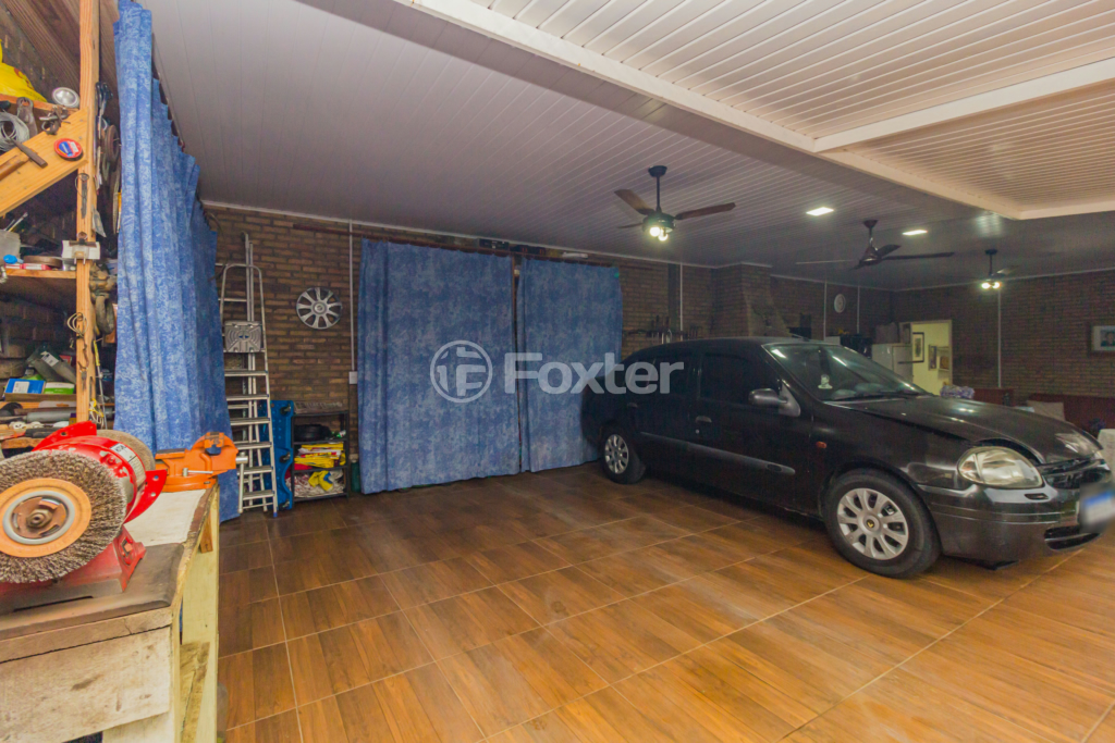 Casa à venda com 4 quartos, 300m² - Foto 43