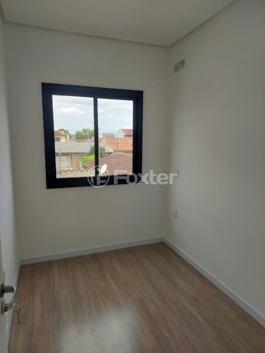 Casa à venda com 3 quartos, 91m² - Foto 6
