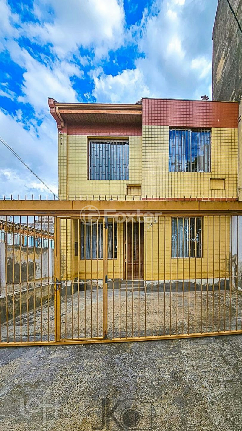 Casa à venda com 3 quartos, 160m² - Foto 1