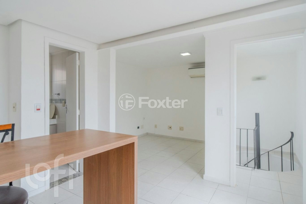 Cobertura à venda com 2 quartos, 80m² - Foto 13