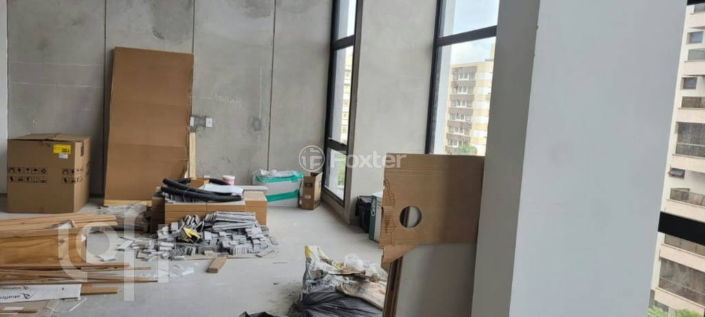 Apartamento à venda com 3 quartos, 135m² - Foto 3