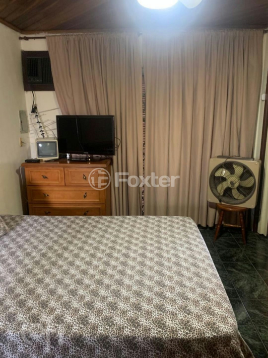 Casa à venda com 4 quartos, 1m² - Foto 12