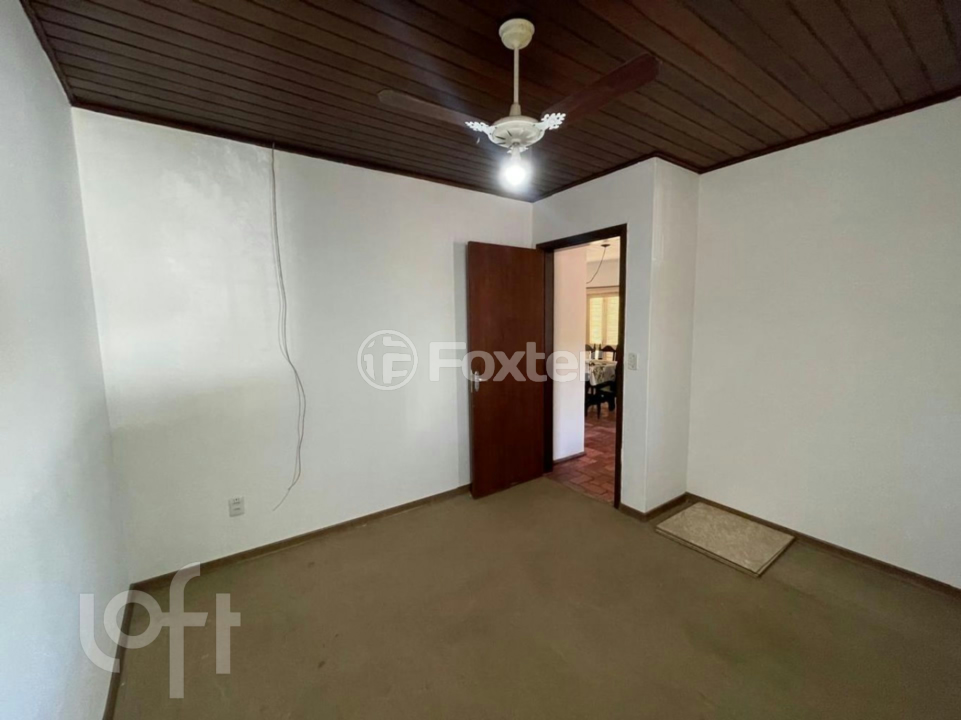 Casa à venda com 3 quartos, 143m² - Foto 4