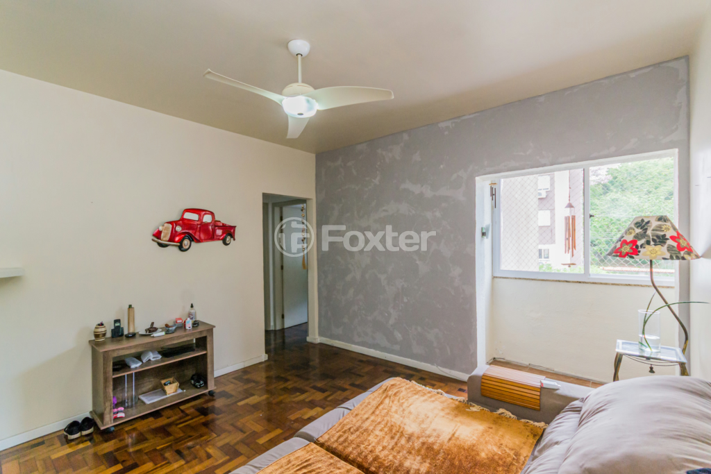 Apartamento à venda com 2 quartos, 68m² - Foto 2