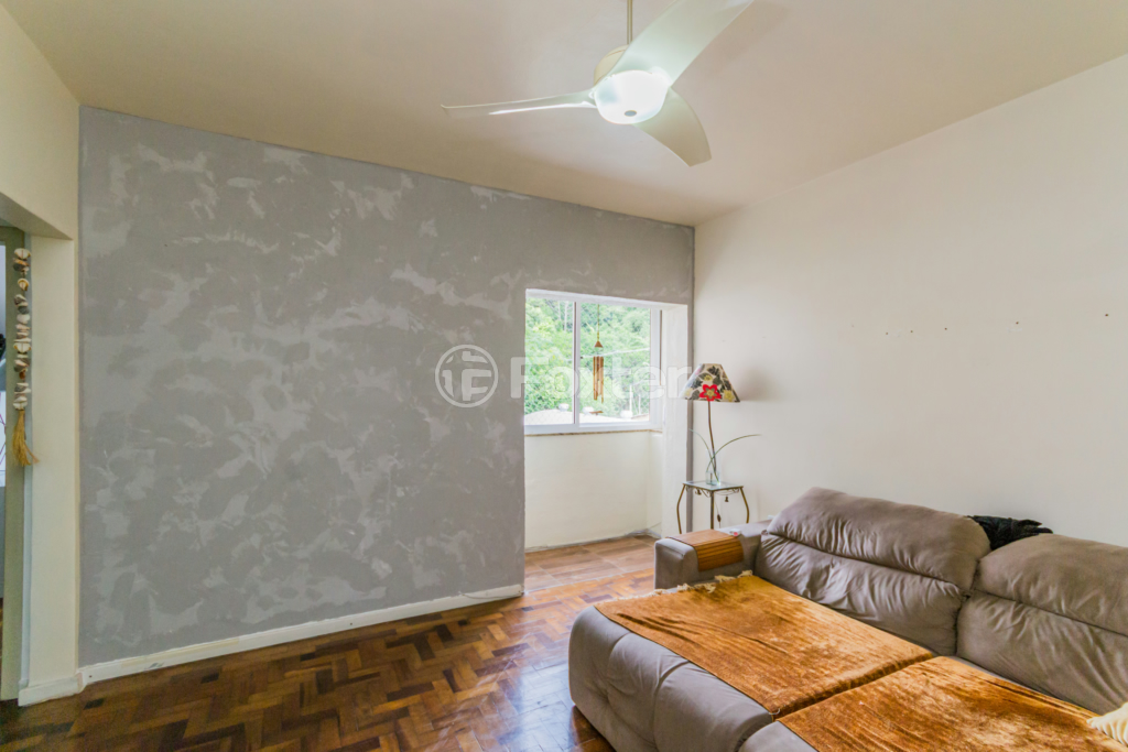 Apartamento à venda com 2 quartos, 68m² - Foto 3