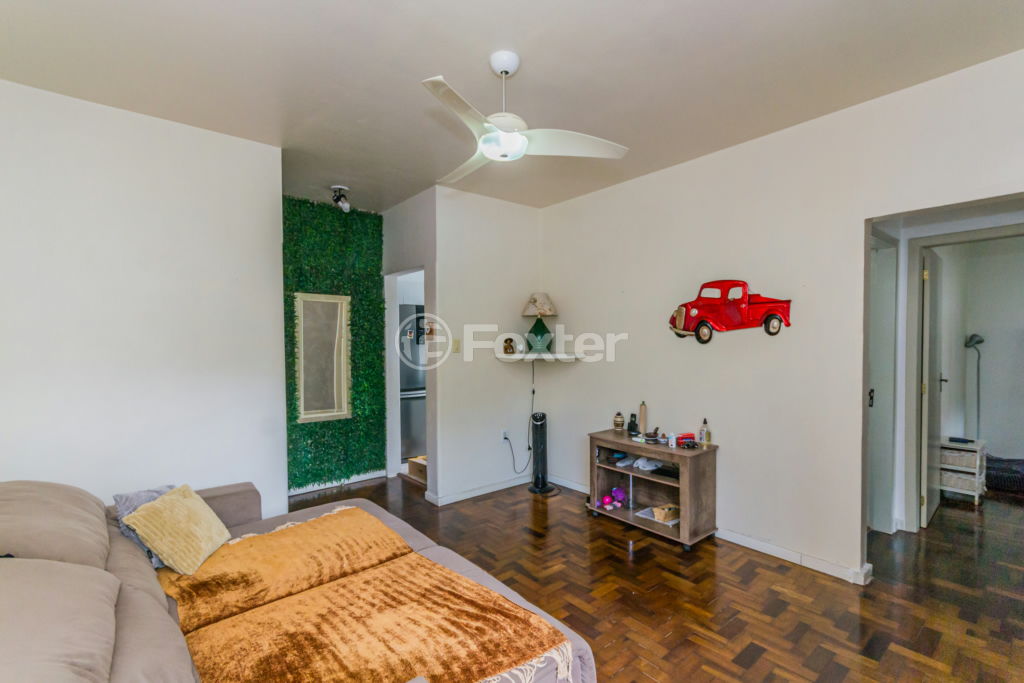 Apartamento à venda com 2 quartos, 68m² - Foto 1