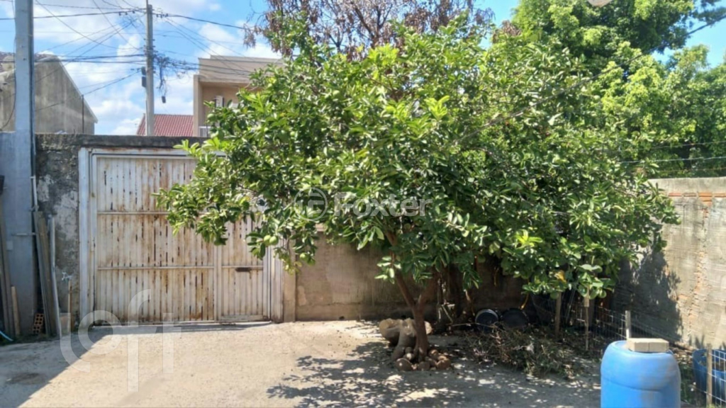 Casa à venda com 3 quartos, 112m² - Foto 1