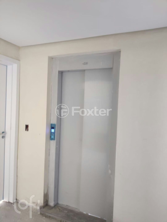 Apartamento à venda com 2 quartos, 66m² - Foto 11