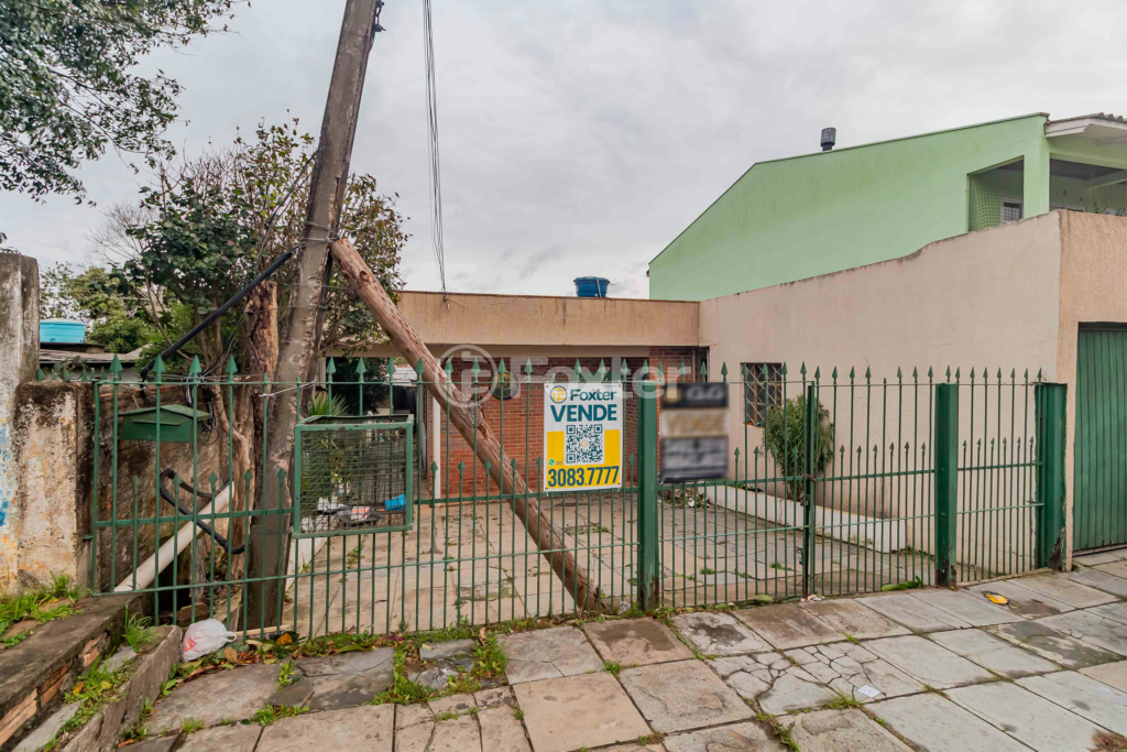 Casa à venda com 4 quartos, 96m² - Foto 42