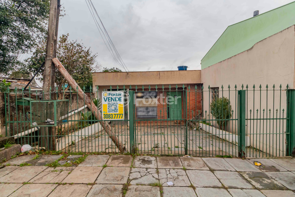 Casa à venda com 4 quartos, 96m² - Foto 1