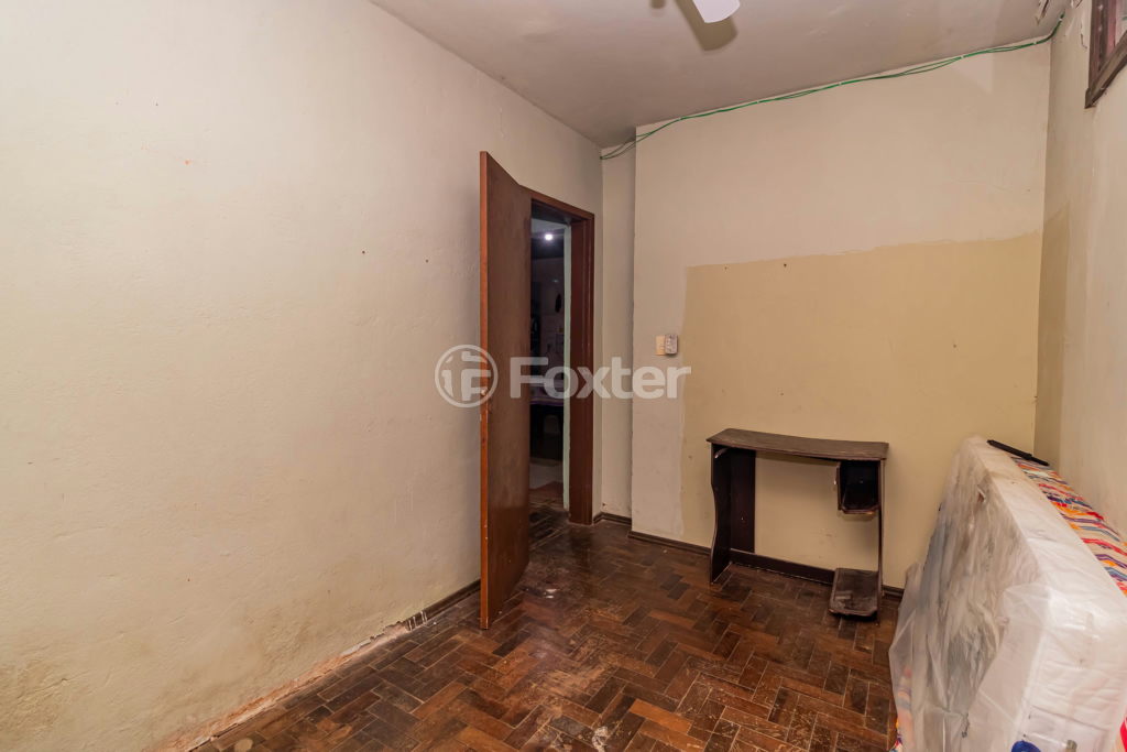 Casa à venda com 4 quartos, 96m² - Foto 17