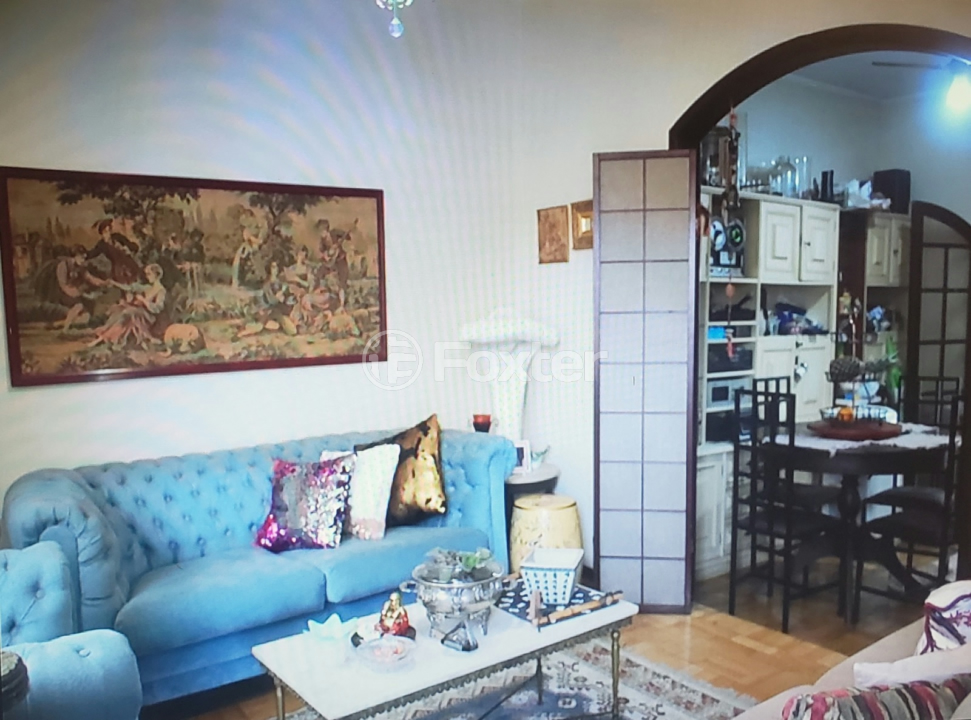 Casa à venda com 2 quartos, 240m² - Foto 1