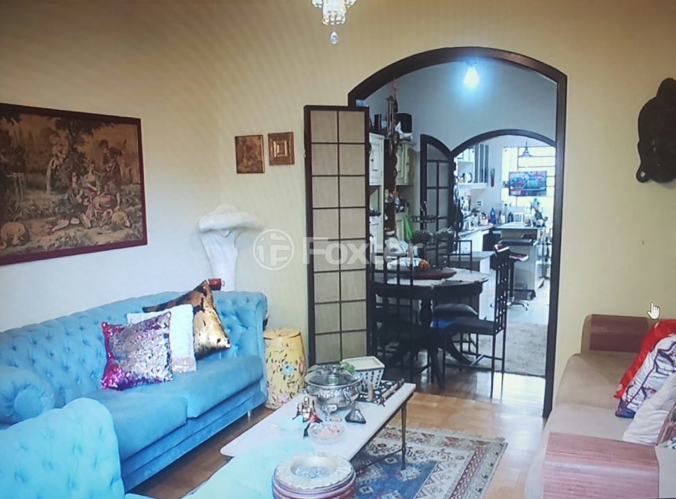Casa à venda com 2 quartos, 240m² - Foto 2