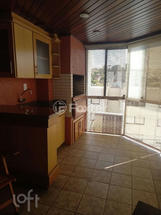 Apartamento à venda com 3 quartos, 115m² - Foto 3