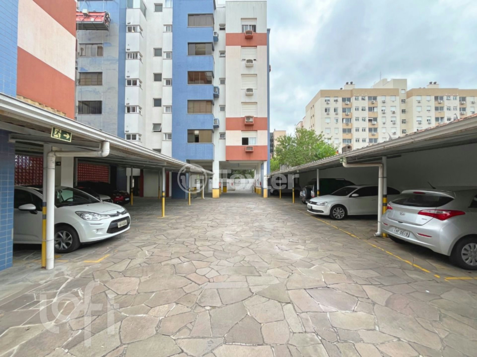 Apartamento à venda com 3 quartos, 85m² - Foto 37