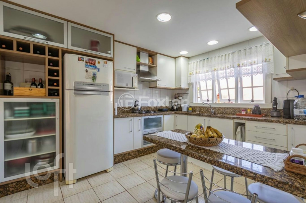 Casa à venda com 3 quartos, 235m² - Foto 13