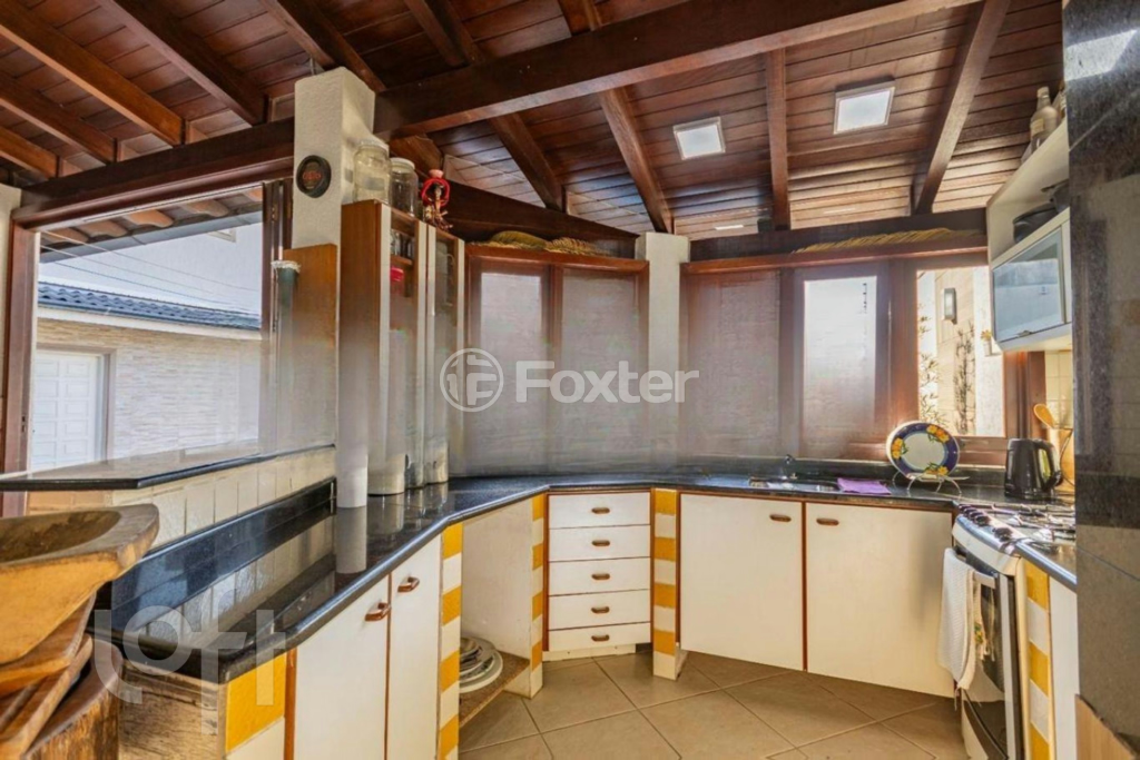 Casa à venda com 3 quartos, 235m² - Foto 20