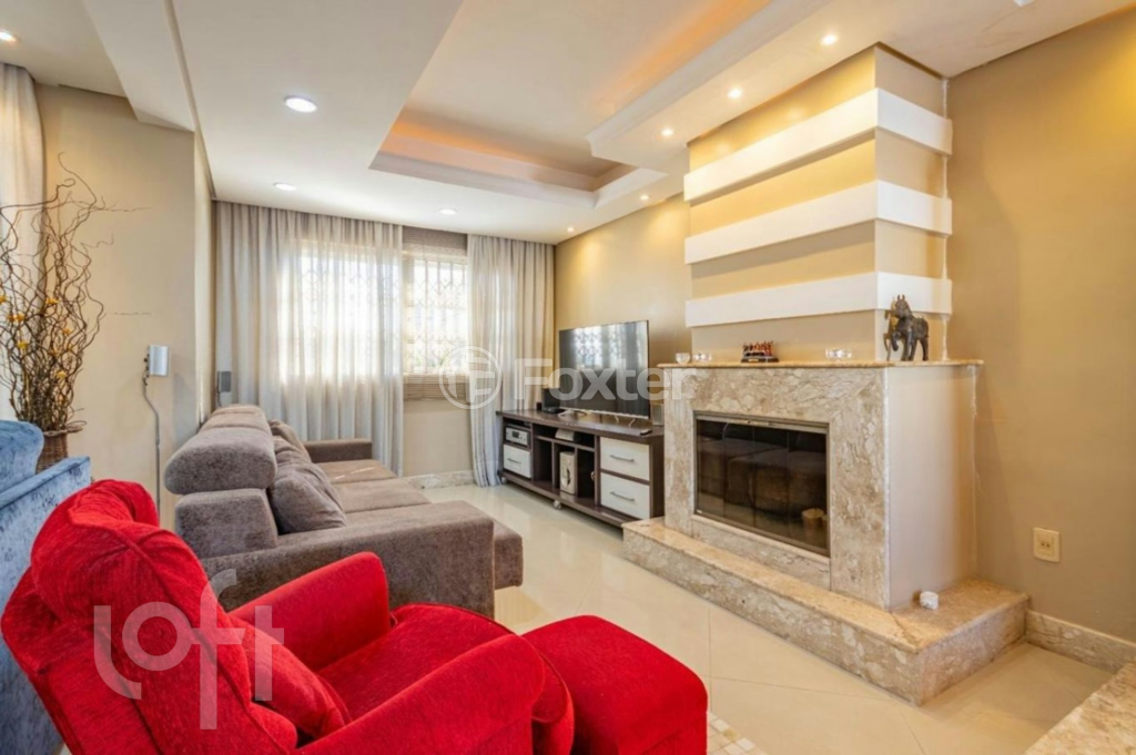 Casa à venda com 3 quartos, 235m² - Foto 4