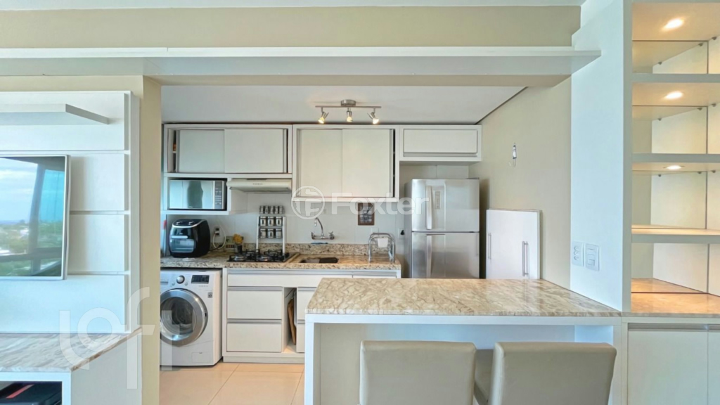 Apartamento à venda com 2 quartos, 68m² - Foto 13