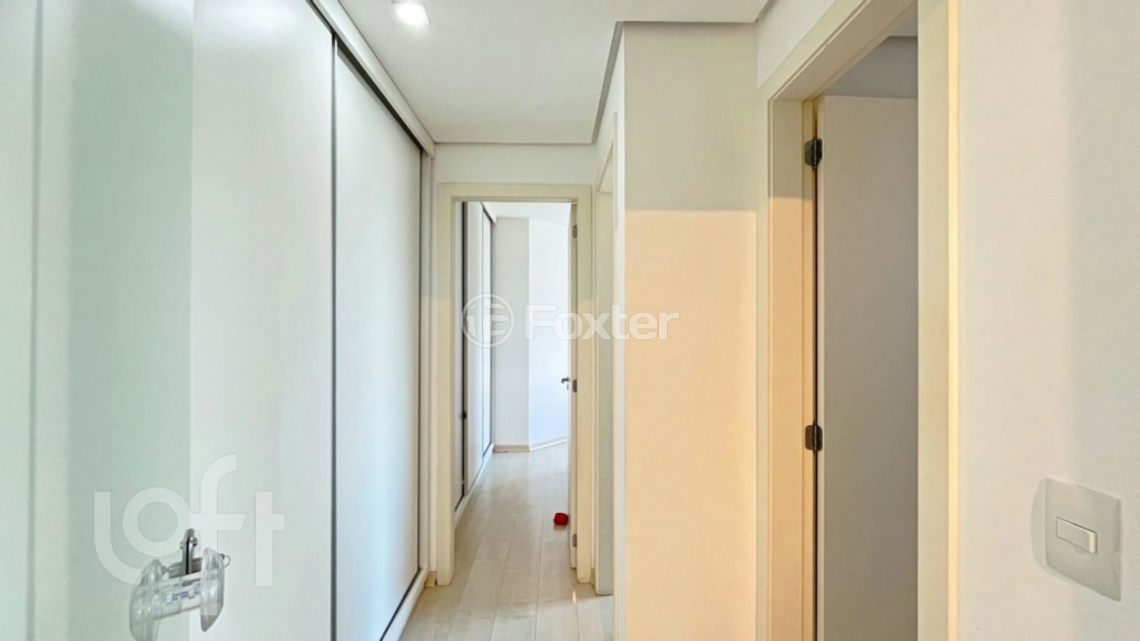 Apartamento à venda com 2 quartos, 68m² - Foto 24