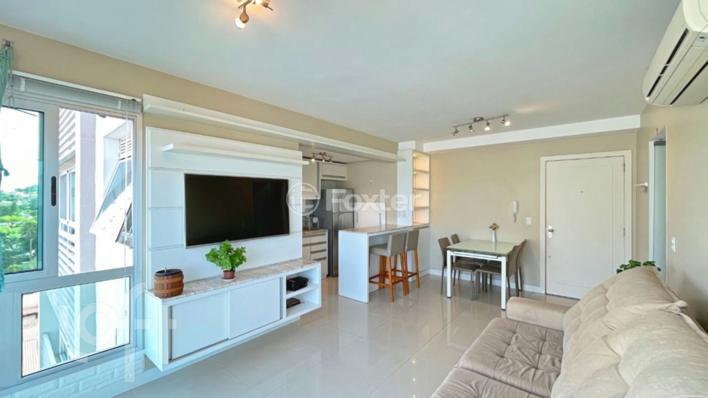 Apartamento à venda com 2 quartos, 68m² - Foto 1